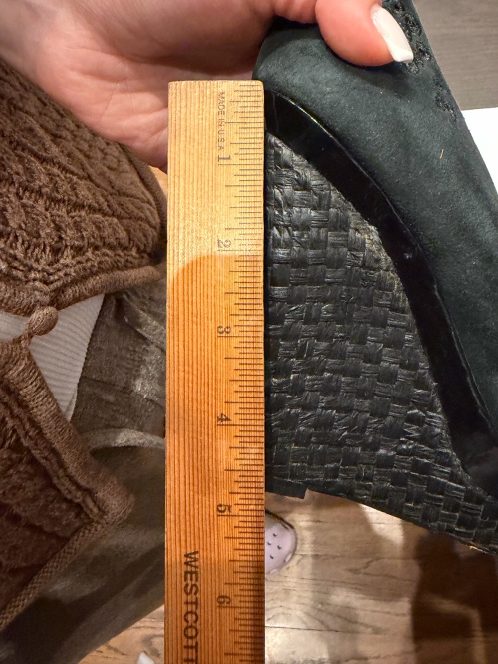 Charles David Black Wedge Heels - Picture 11 of 11